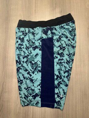 Men's Lululemon T.H.E. Short 11" *Linerless Size M